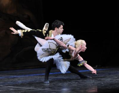 Petr Popovsk (Basil), Michaela Prochzkov (Kitri)